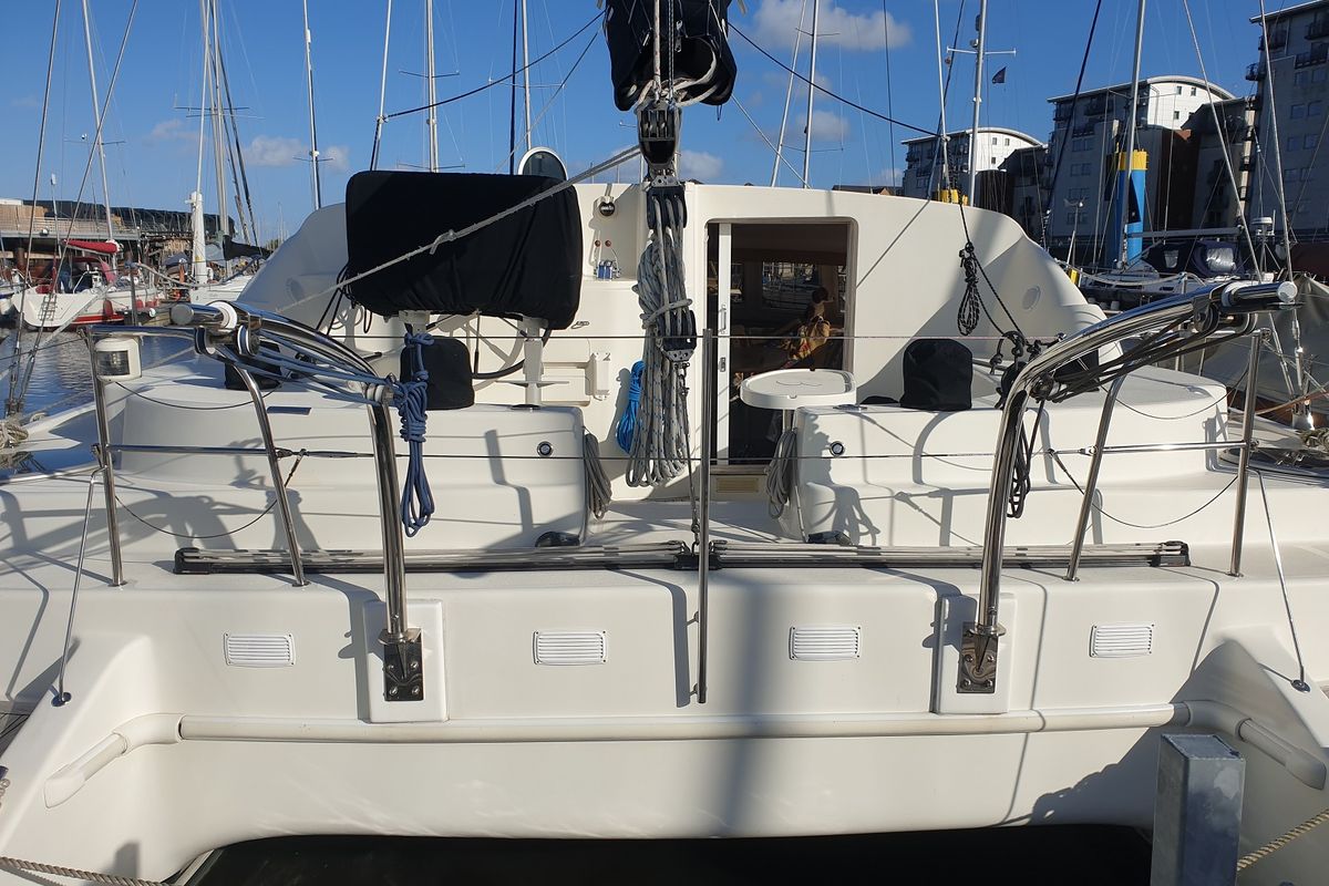 2006 BROADBLUE 385