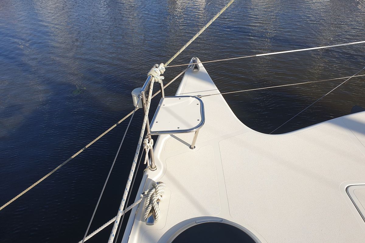 2006 BROADBLUE 385