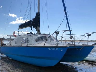 comanche catamaran for sale uk