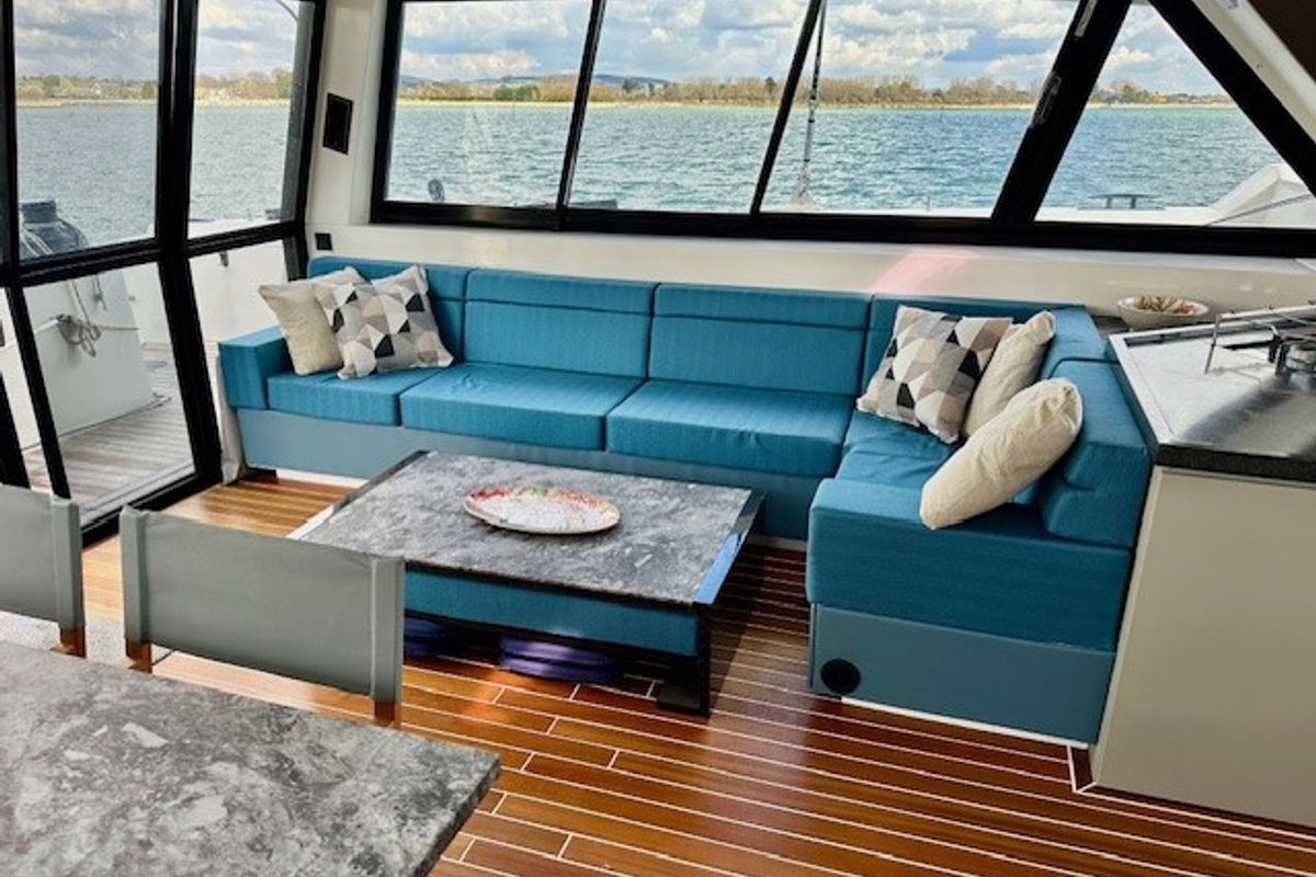 2015 RAPIER 550 BY BROADBLUE