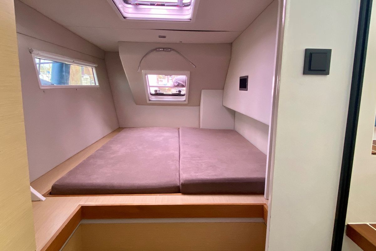 2015 RAPIER 550 BY BROADBLUE