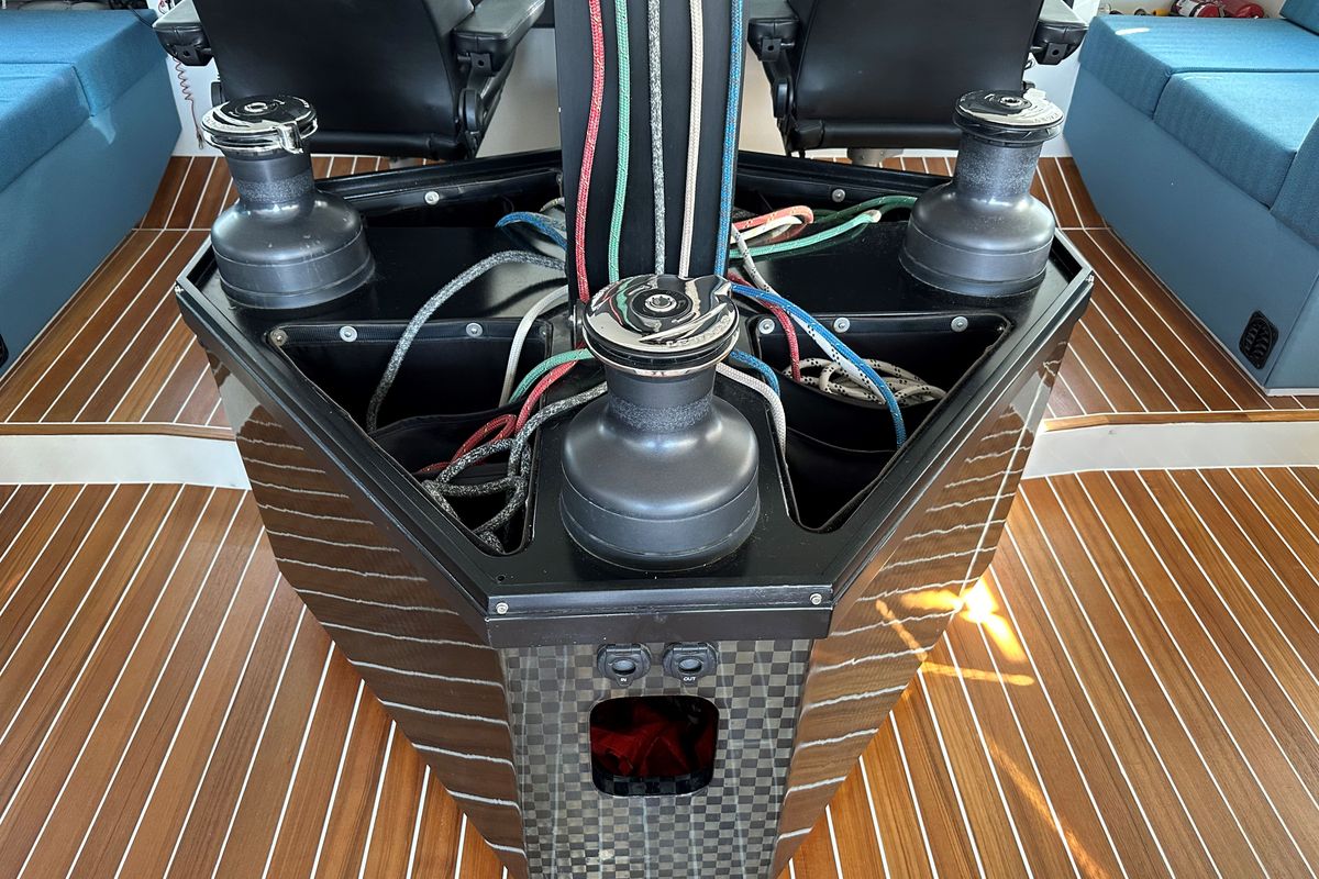 2015 RAPIER 550 BY BROADBLUE