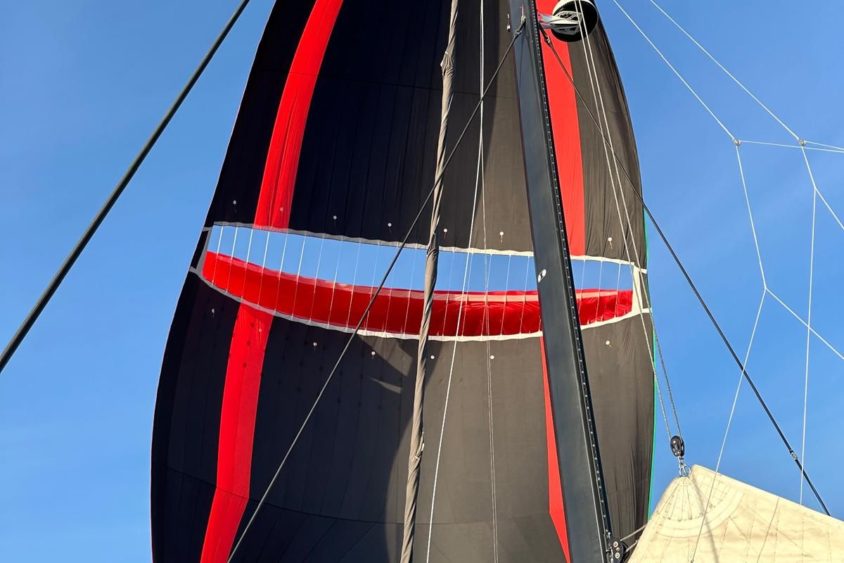 2015 RAPIER 550 BY BROADBLUE