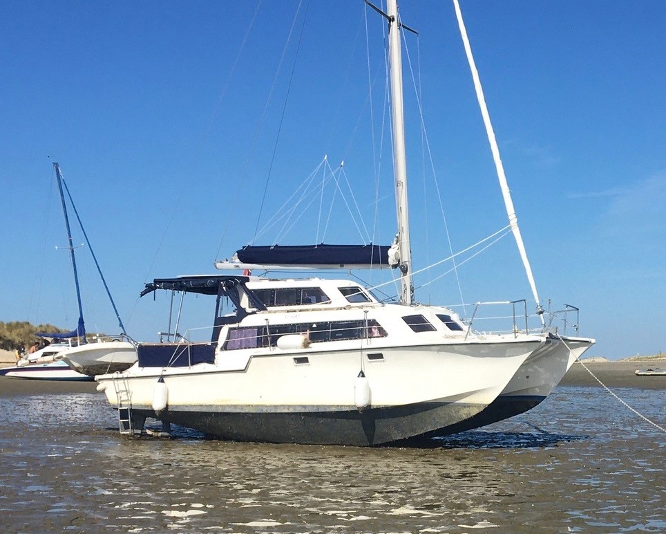 1997 Catalac 900
