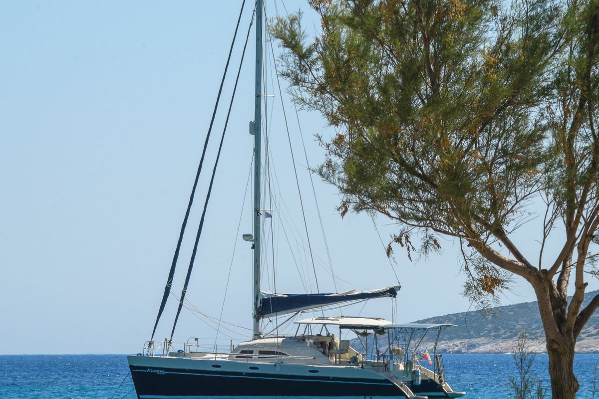 2006 Broadblue 435
